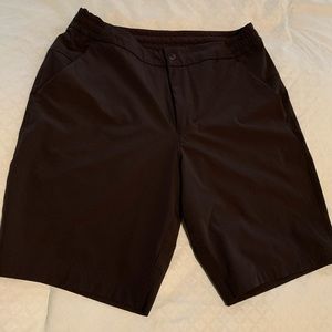 Lululemon men’s short